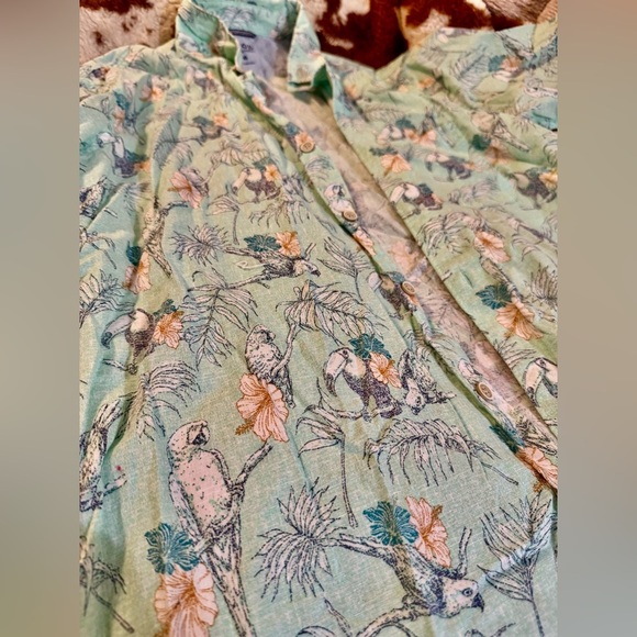IZOD XL Saltwater Tropical Birds Parrot Toucan ButtonFront Hawaiian Mens Shirt - Picture 8 of 8